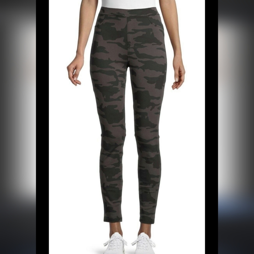 Sanctuary Slim Pant Jegging In Mink Camo Pull On Size Medium Petite
